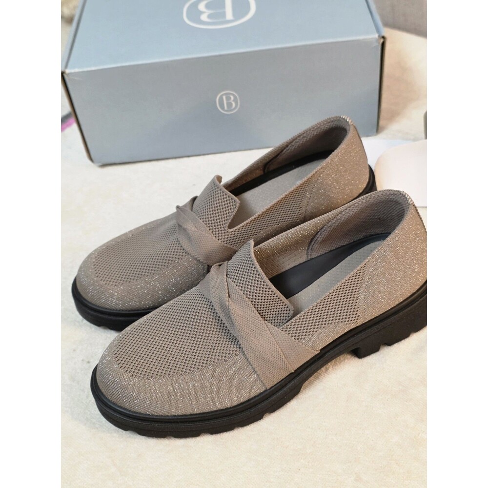 Bzees size 9 new